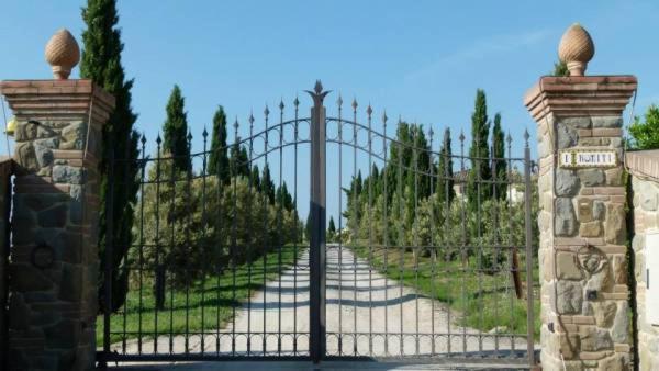 Agriturismo I Romiti 카스틸리오네델라고 외부 사진